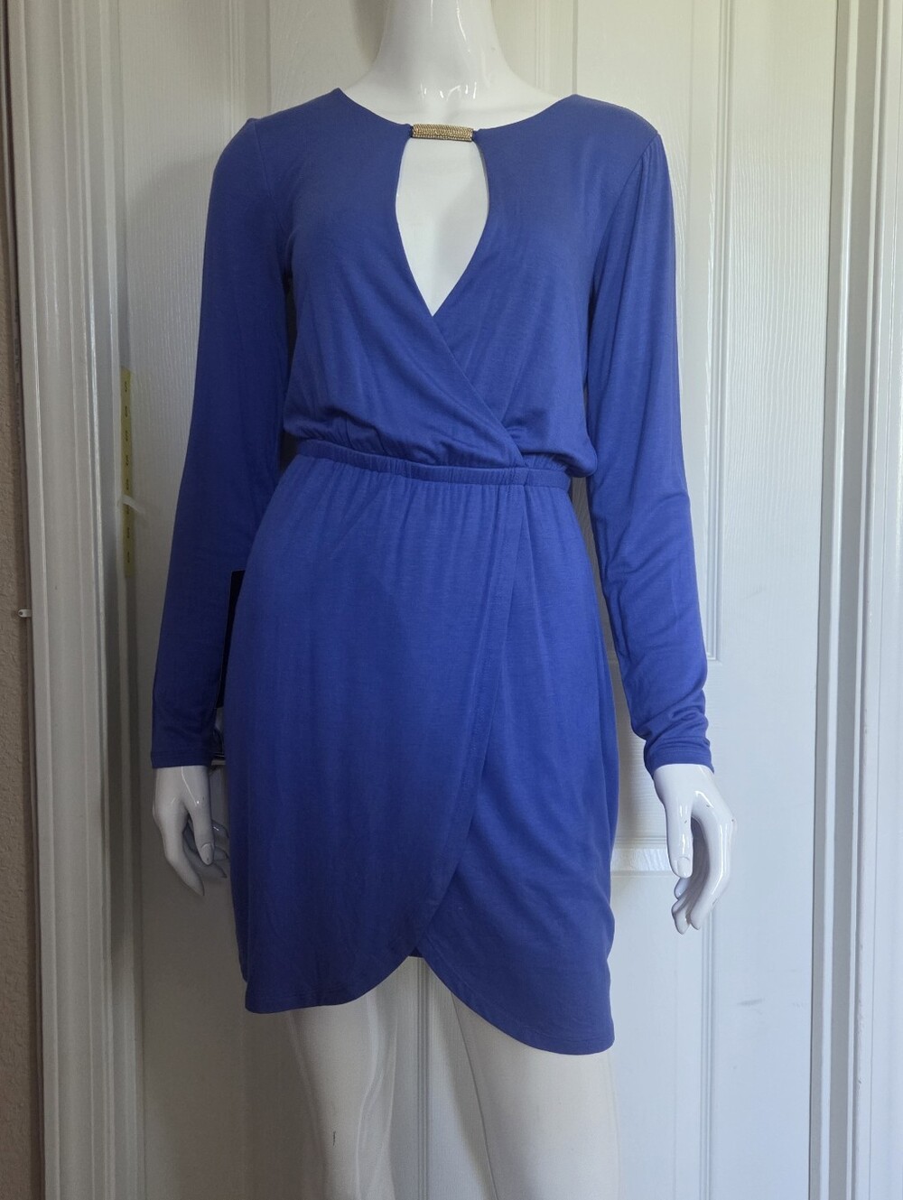 Bebe faux wrap dress size small NWT
